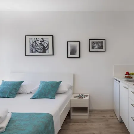 Apartamento Beachfront Boutique With Free Parking