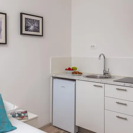 Apartment Beachfront Boutique With Free Parking