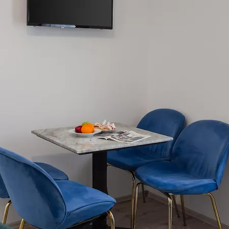 Beachfront Boutique With Free Parking Apartman *